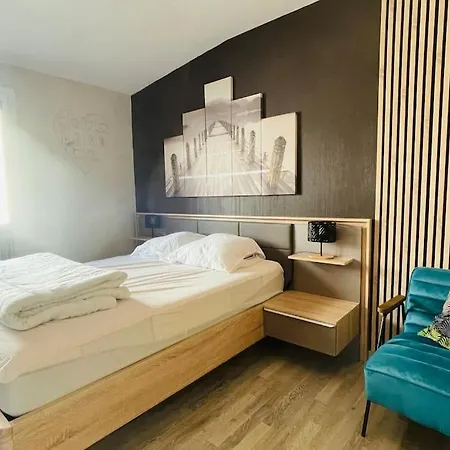 Charming Family In Holiday home Coueron